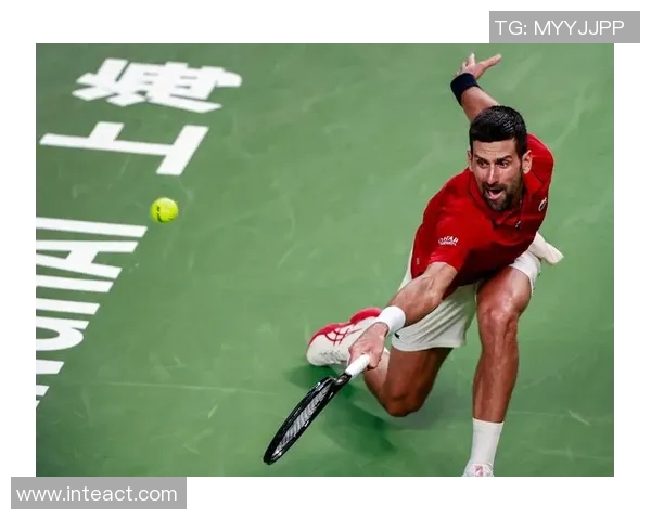 上海网球队配合引发热议欧冠足球赛场争议不断 上海网球队配合引发热议欧冠足球赛场争议不断