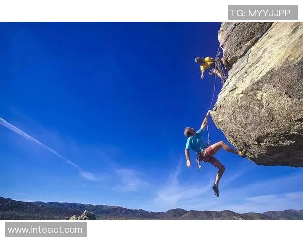 深圳攀岩队逆袭之旅在运动攀岩联赛中展现非凡实力与团队精神