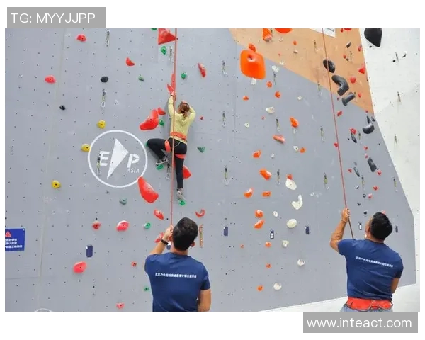 运动员刘丽独家分享攀岩技巧与心得助你提升攀岩水平