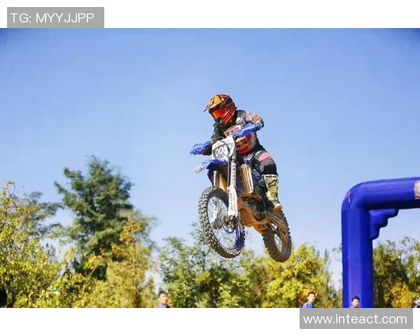 西安攀岩队迎接挑战的转型之路与极限运动世界杯的精彩瞬间实时数据